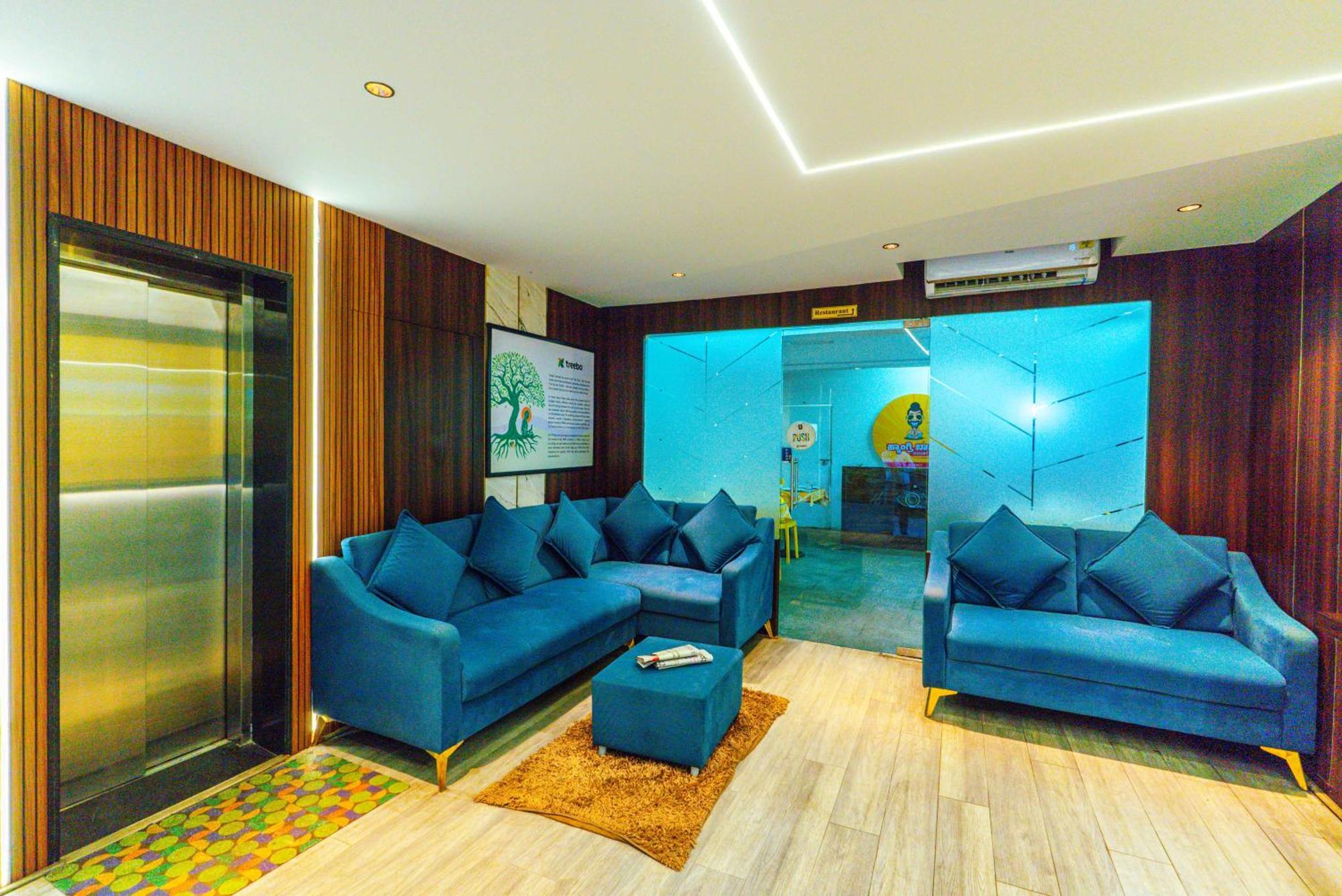 Treebo Elmas Grand Hotel Bangalore Exterior photo