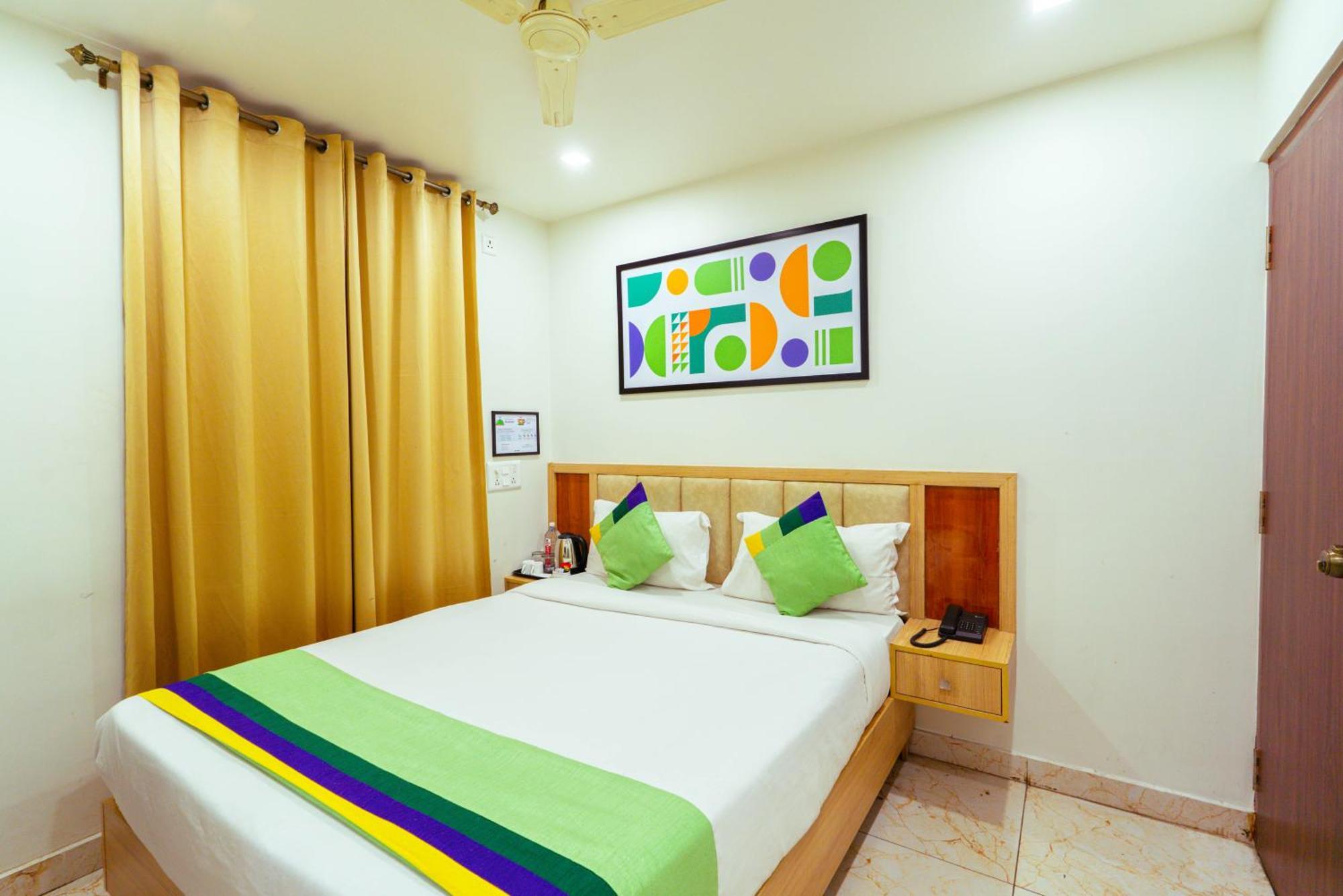 Treebo Elmas Grand Hotel Bangalore Exterior photo